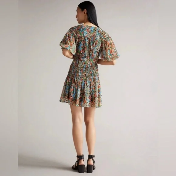 NWT Ted Baker London Tiania Black Floral Mini Dress Sz 8 (3) Fall Trend - Picture 4 of 10